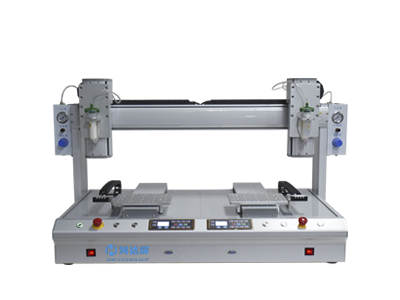 購買一臺雙頭點膠機需要花費多少錢？